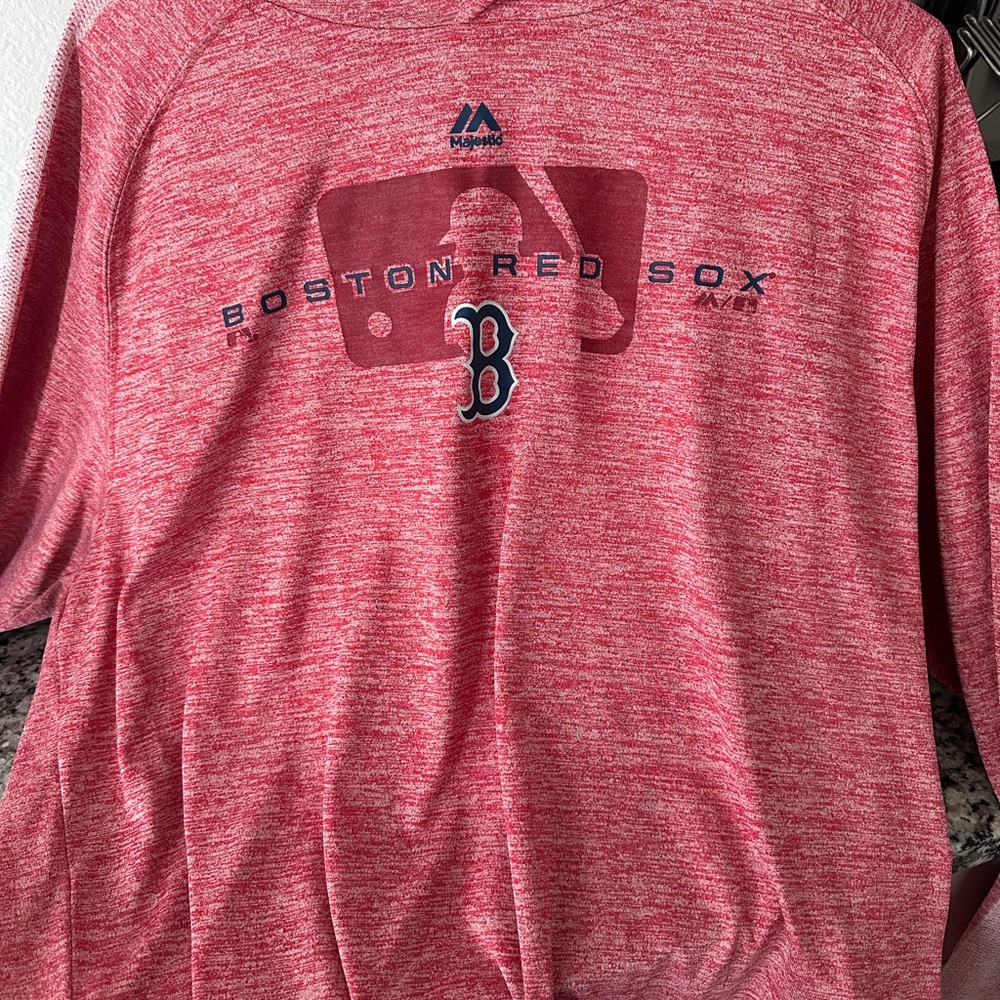 MLB Red Boston Red Sox Men's Long Sleeve Shirt with Hood
